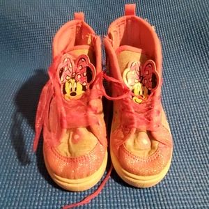 Mini mause size 10 toddler girl
